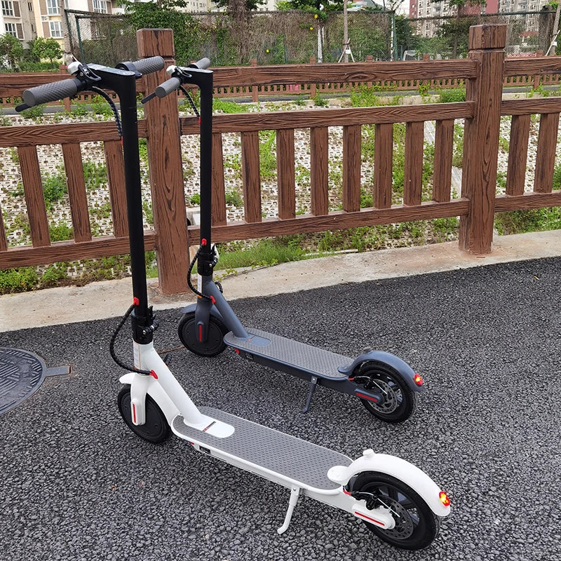 [USA DIRECT] Emokot4 PRO Electric Scooter 350W Motor 36V 10.4Ah Battery 8.5Inch Tires 28-35KM Mileage 120KG Max Load Folding E-Scooter with APP